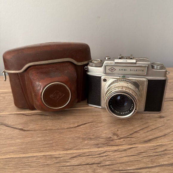 AGFA AMBI SILETTE 35mm Film Rangefinder Camera Lens Leather Case GERMANY UNTESTD Electronics